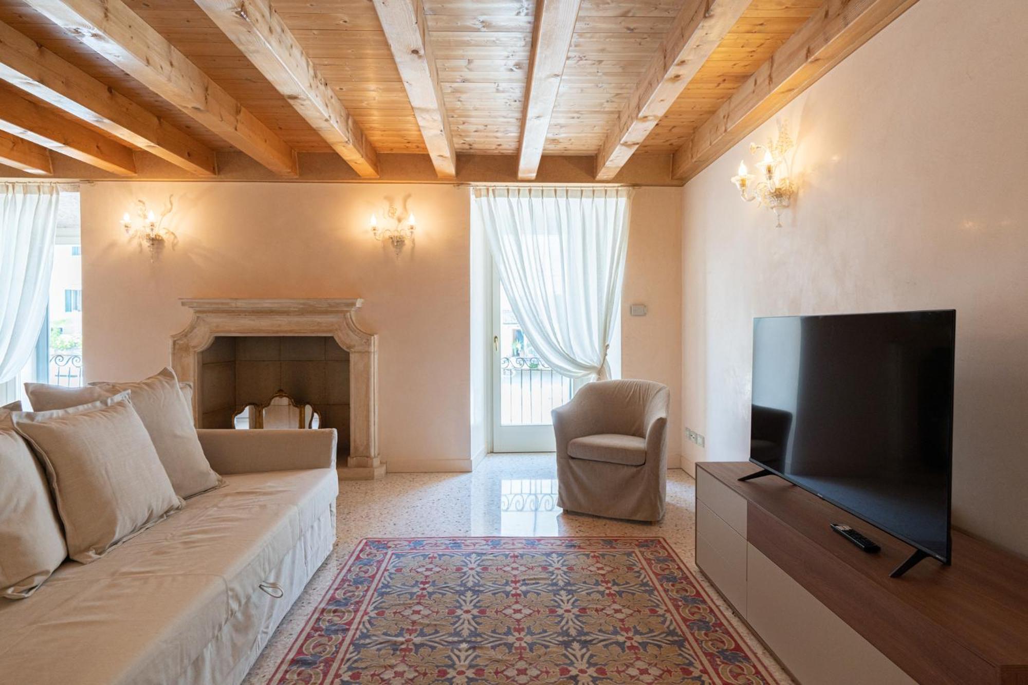 Relais La Torre Guest house 3*